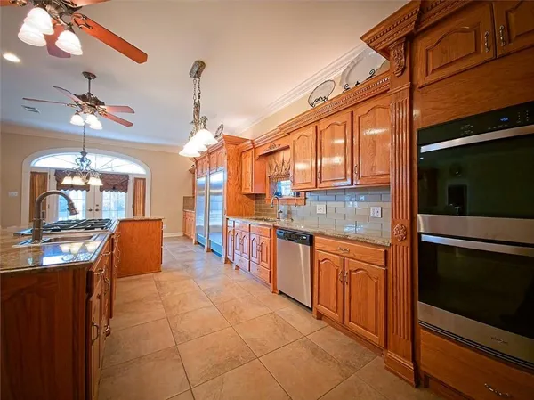 $1,135,000 | 164 Melrose Bend Boulevard, Natchez, LA 71456