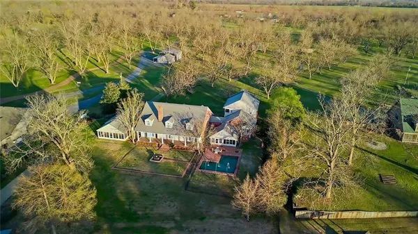 $1,135,000 | 164 Melrose Bend Boulevard, Natchez, LA 71456