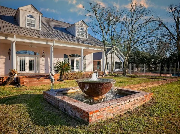 $1,135,000 | 164 Melrose Bend Boulevard, Natchez, LA 71456
