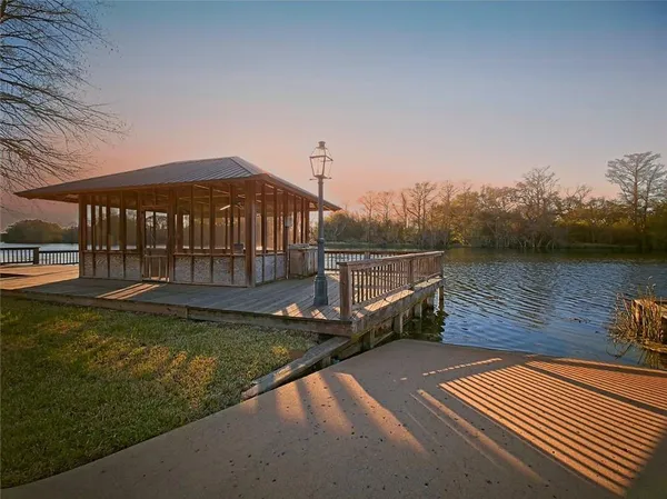 $1,135,000 | 164 Melrose Bend Boulevard, Natchez, LA 71456