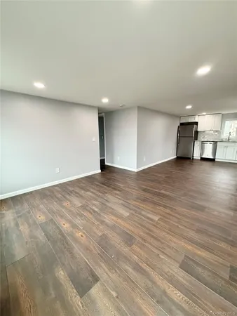 $3,200 | 19 Lee Avenue, Unit 3, Stony Point, NY 10980