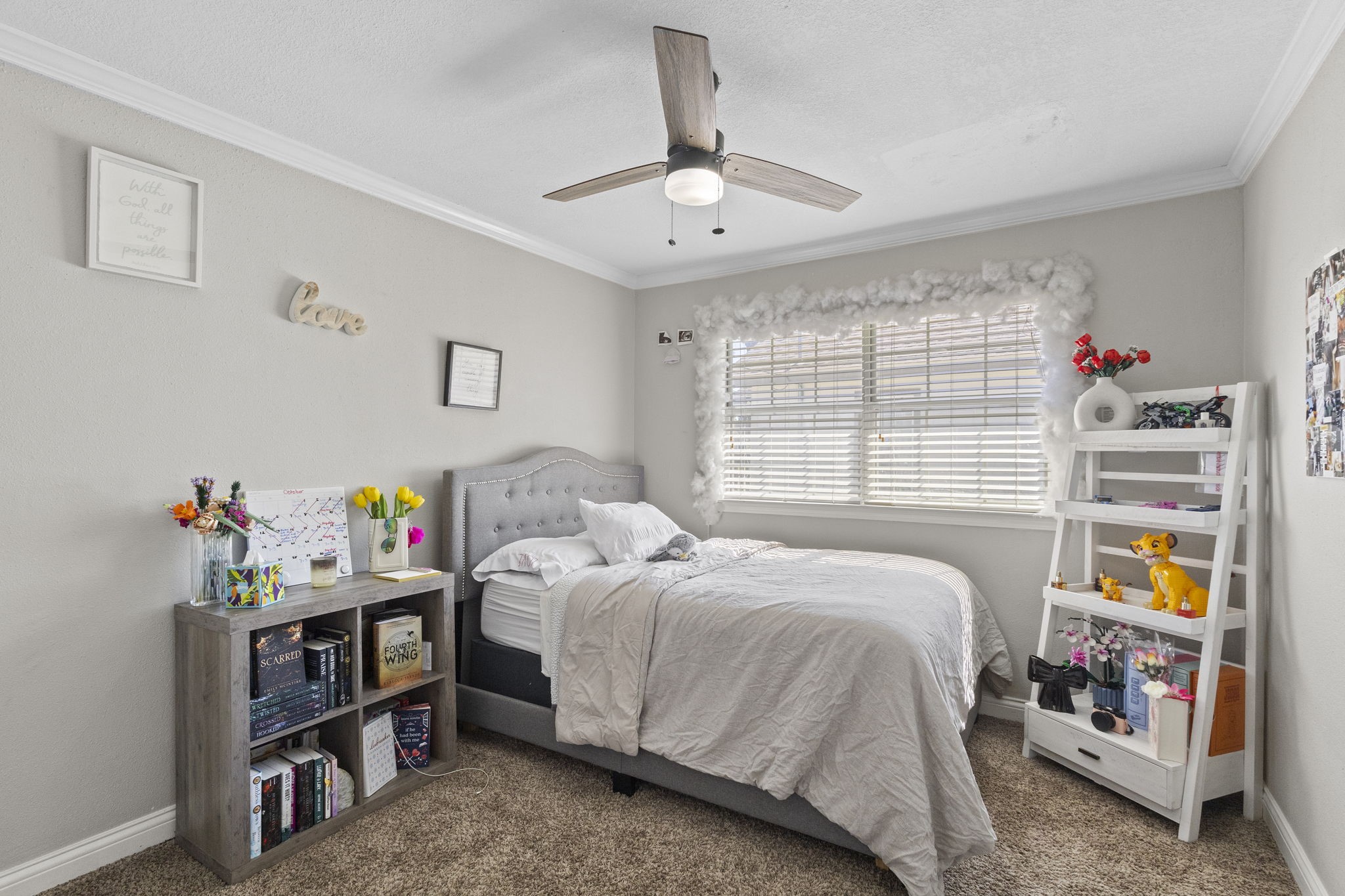 1006 Montgomery Street Port Neches, TX 77651 - Photo 10 of 29 a bedroom with a bed furniture and a window