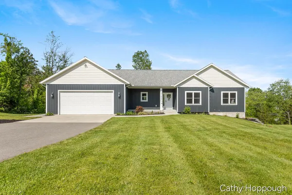 $800,000 | 7192 Morrison Lake Road, Saranac, MI 48881