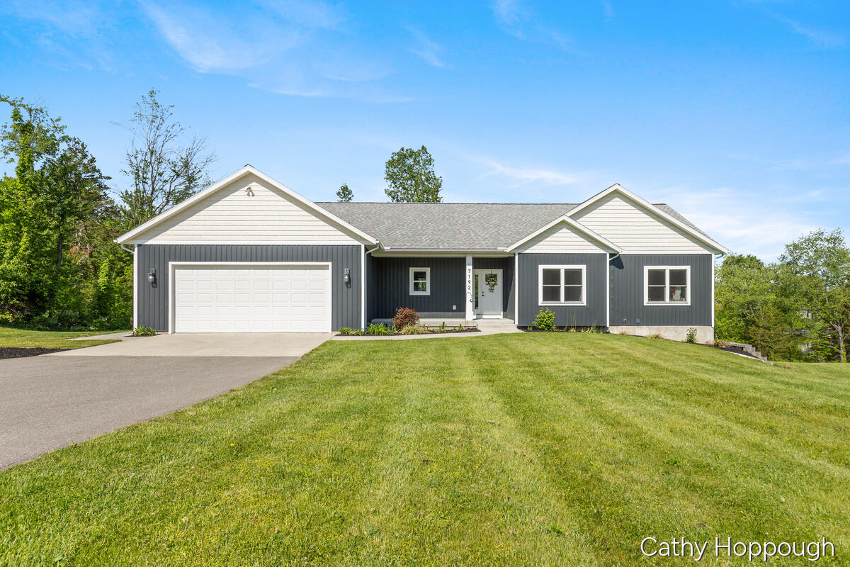 7192-Morrison-Lake_001