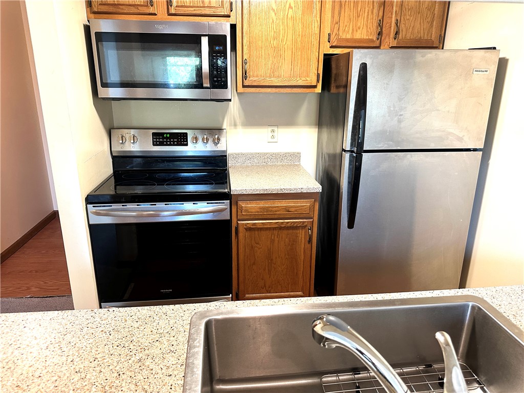 4745 Chestnut Ridge Road, Unit 8 Amherst, NY 14228 - Photo 8 of 26 Gallery Image 8