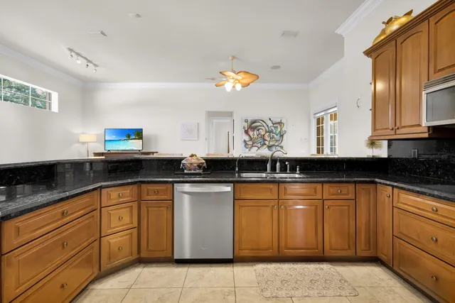 $5,900 | 4754 130th Avenue North, West Palm Beach, FL 33411