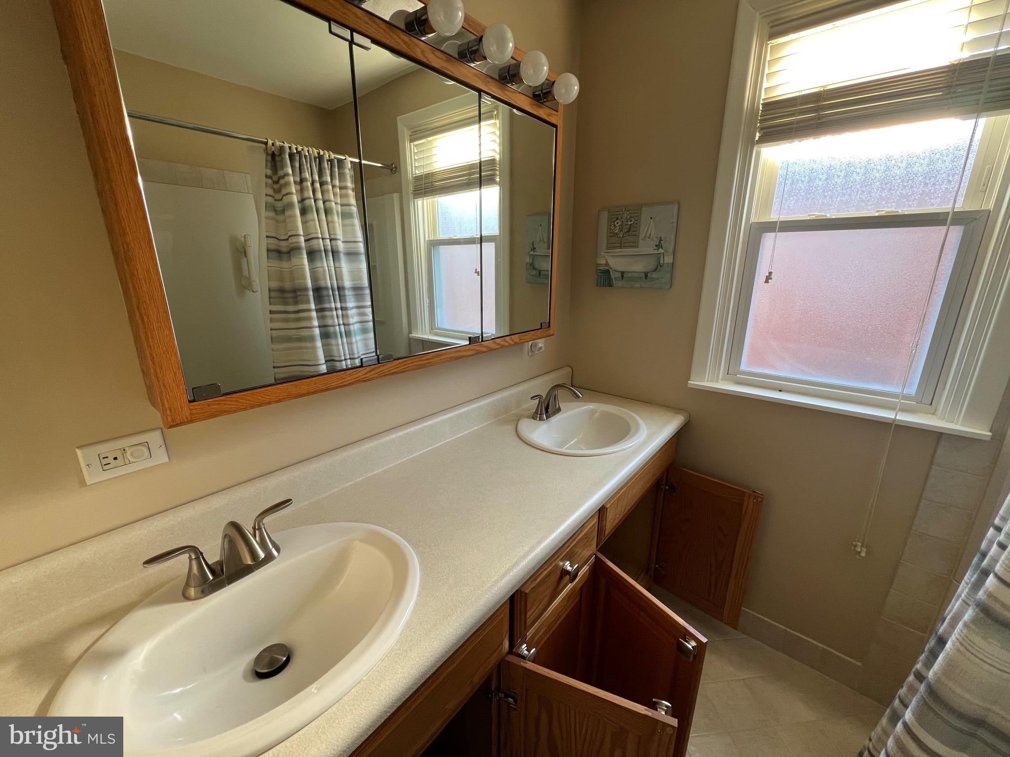 7612 Large Street Philadelphia, PA 19152 - Photo 16 of 21