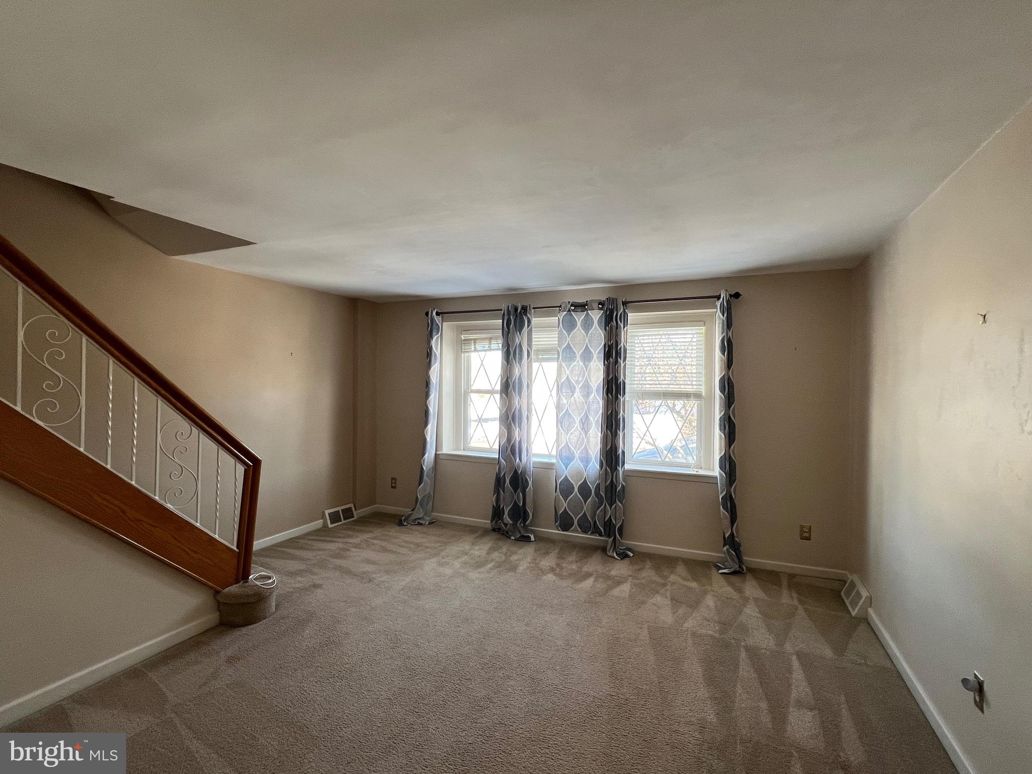 7612 Large Street Philadelphia, PA 19152 - Photo 6 of 21