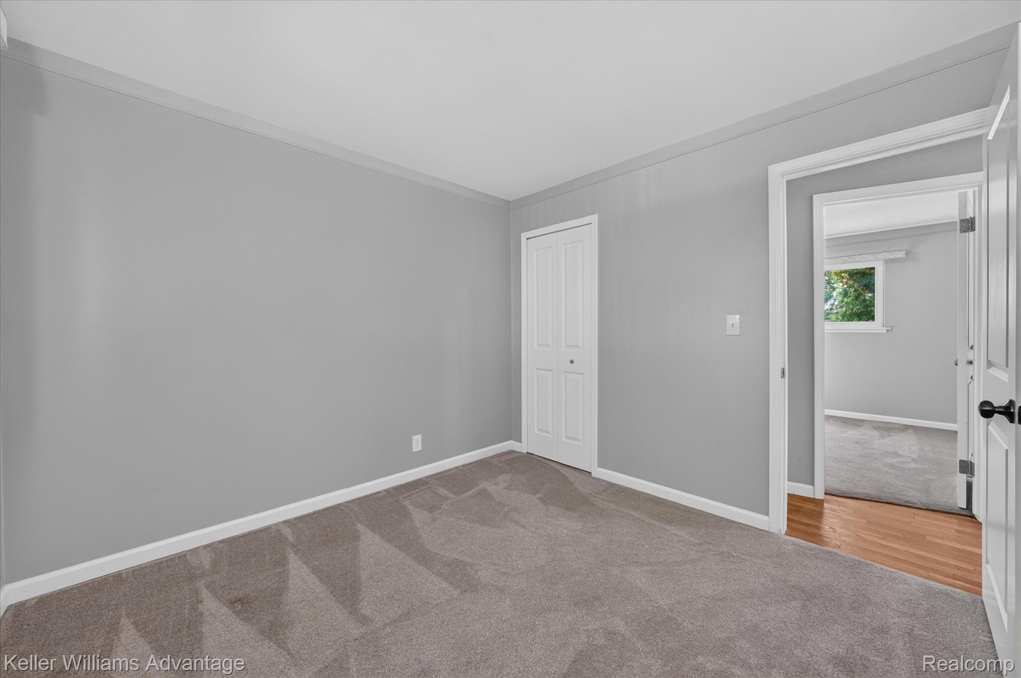 31428 Hartwick Drive Warren, MI 48088 - Photo 20 of 40 22-31428-Hartwick-Dr-Warren-WindowStill.jpg