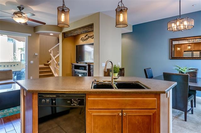 848 Almond Road San Marcos, CA 92078 - Photo 4 of 19 Gallery Image 4