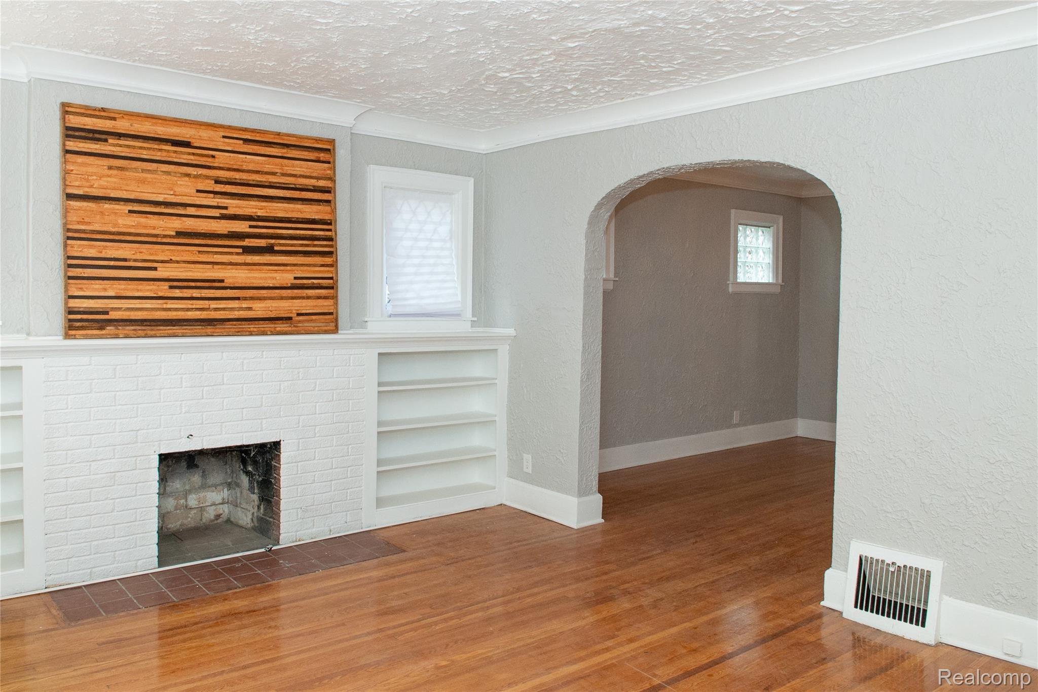 Living room with natural fireplace