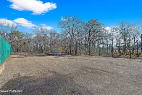 $335,000 | 576 Labanna Court, Brick, NJ 08724