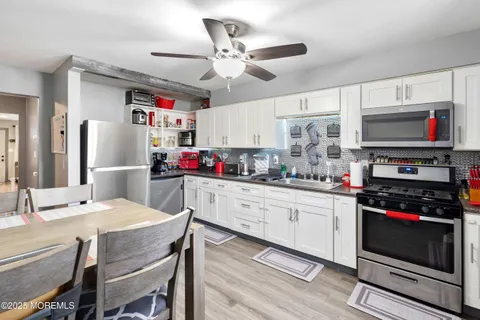 $335,000 | 576 Labanna Court, Brick, NJ 08724