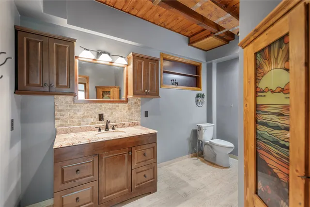 $2,500 | 358 Bridgeview Drive, Onalaska, TX 77360