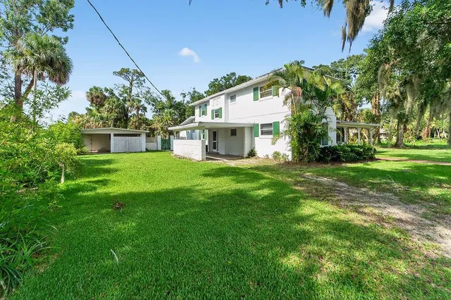 $1,899,900 | 5240 20th Street, Vero Beach, FL 32966