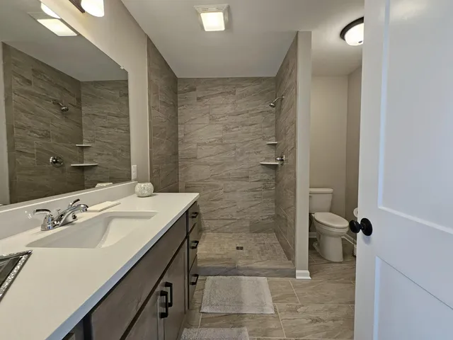 $499,900 | 5104 Southview Drive, Lowell, IN 46356