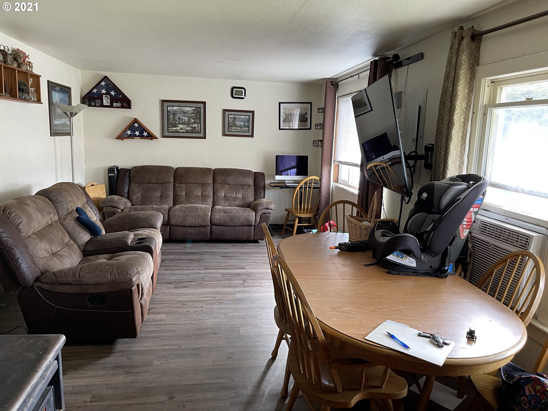 840 South Comstock Road Sutherlin, OR 97479 - Photo 7 of 14 Gallery Image 7
