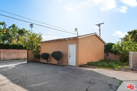 $875,000 | 13400 Roscoe Boulevard, Panorama City, CA 91402