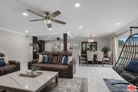 $875,000 | 13400 Roscoe Boulevard, Panorama City, CA 91402