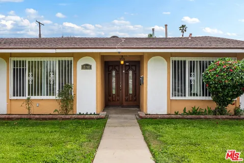 $875,000 | 13400 Roscoe Boulevard, Panorama City, CA 91402