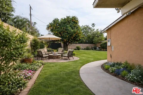 $875,000 | 13400 Roscoe Boulevard, Panorama City, CA 91402