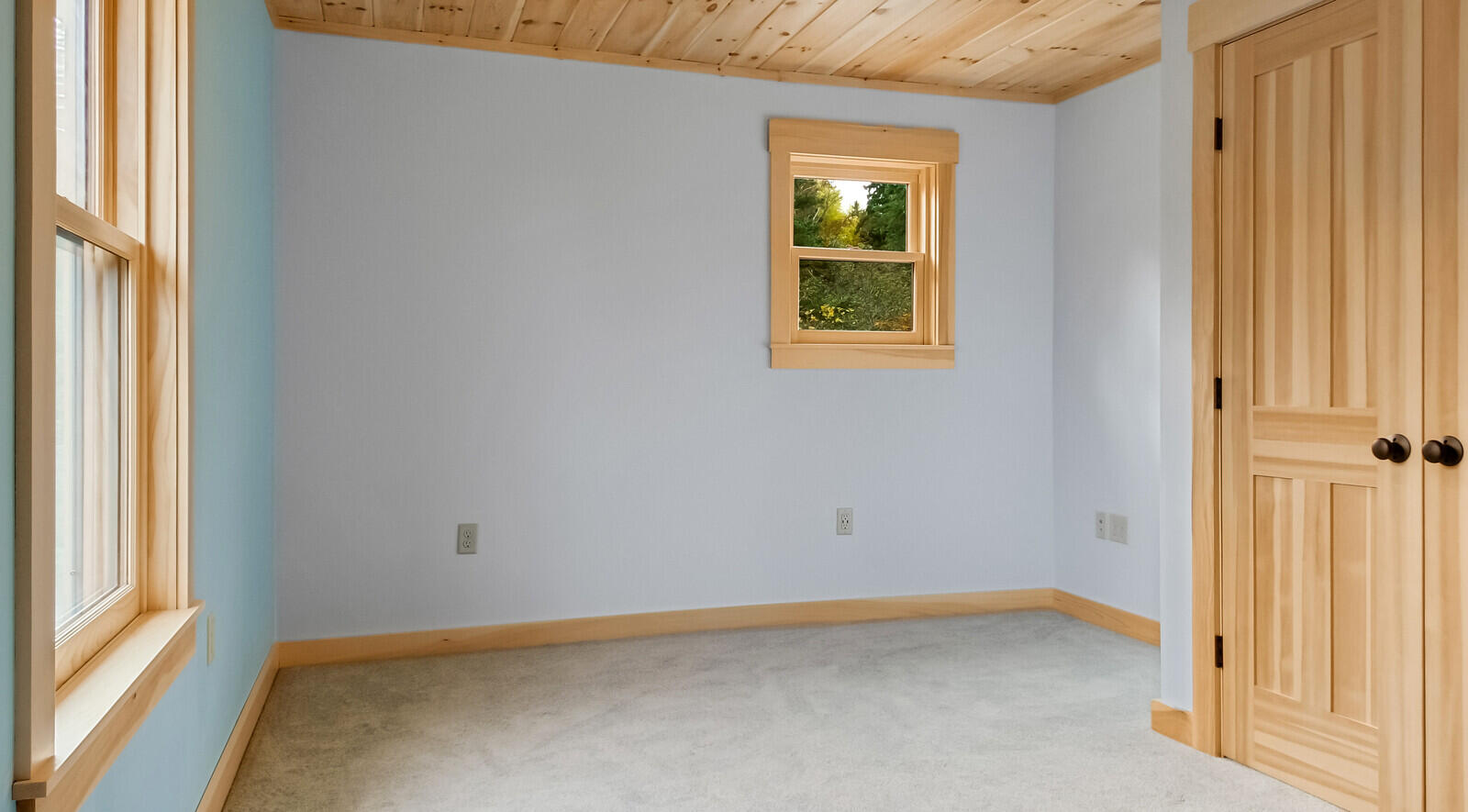 31 Moose Rdg Road Dallas Plt, ME 04970 - Photo 67 of 132 2nd Floor Bedroom 2