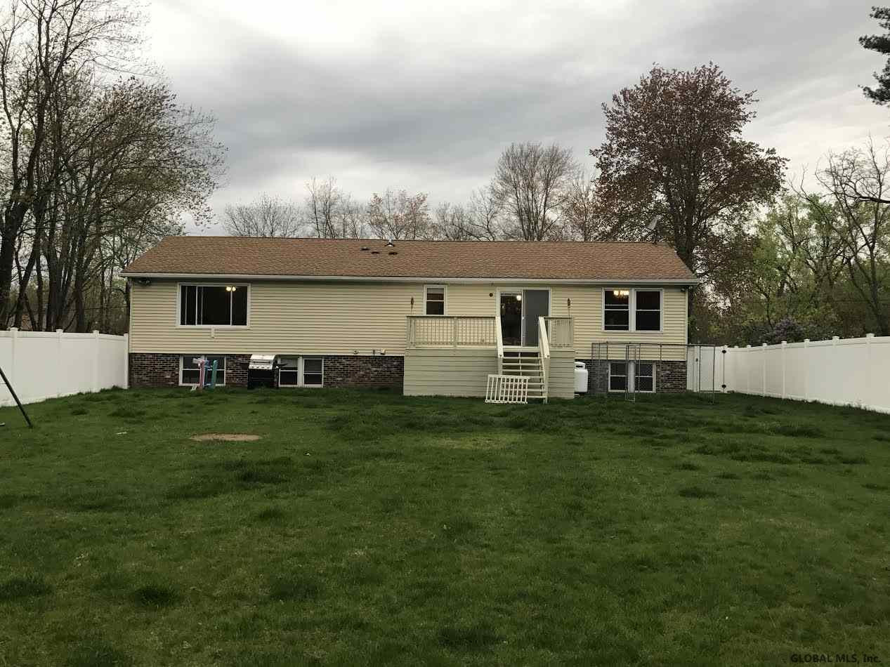 1748 River Road Selkirk, NY 12158 - Photo 3 of 18 Photo 3