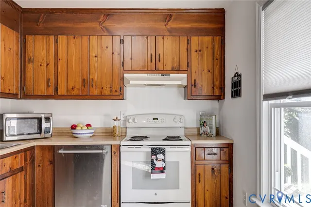 $350,000 | 9809 Laurandrew Court, Henrico, VA 23228