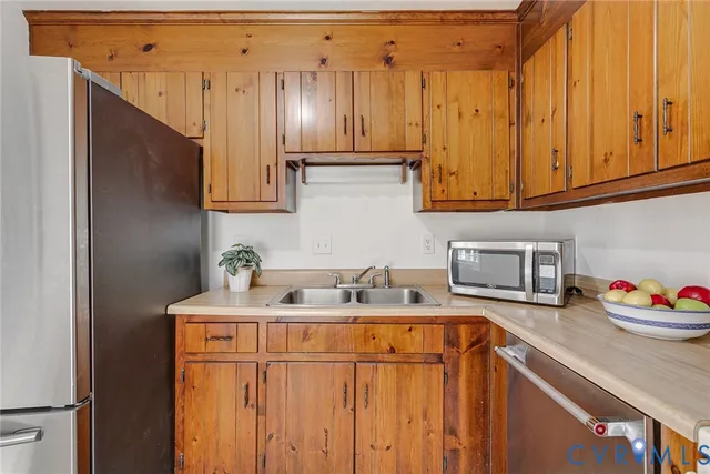 $350,000 | 9809 Laurandrew Court, Henrico, VA 23228