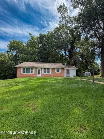 $205,000 | 2925 Cochise Lane, Jefferson City, MO 65101