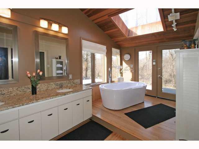 8105 Conarroe Road Indianapolis, IN 46278 - Photo 8 of 12 Gallery Image 8