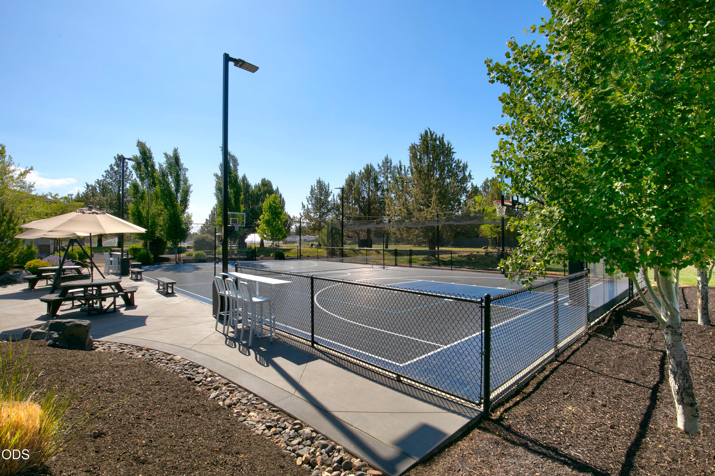 22155 Rickard Road Bend, OR 97702 - Photo 39 of 44 Gallery Image 39