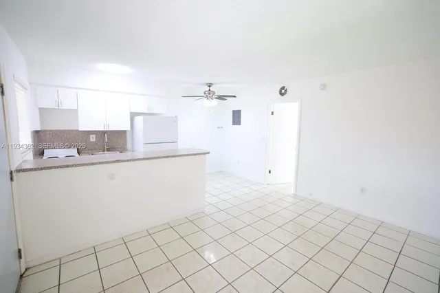 $1,700 | 7155 West 14th Court, Unit 17, Hialeah, FL 33014
