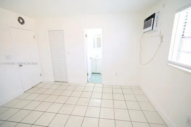 $1,700 | 7155 West 14th Court, Unit 17, Hialeah, FL 33014