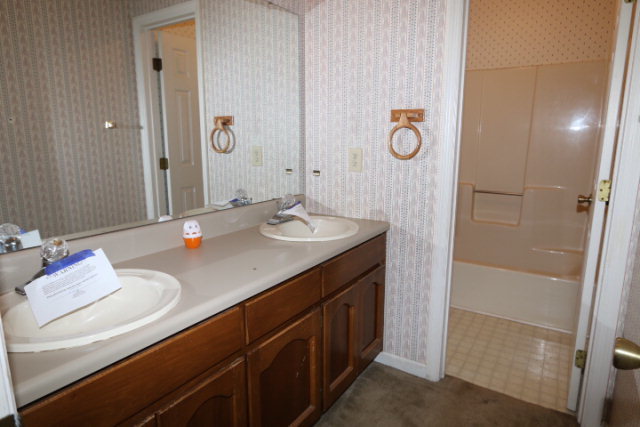 140 Timber Ridge Drive Macon, GA 31216 - Photo 6 of 15 a bathroom with a sink and a mirror