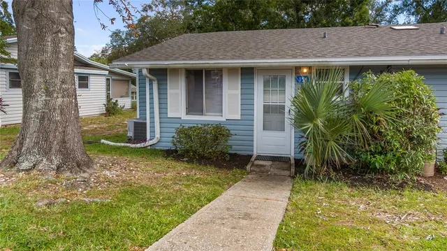 $154,000 | 10301 Highway 27, Unit 156, Clermont, FL 34711