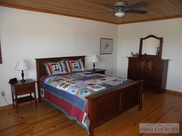 275 Helton Creek Road Lansing, NC 28643 - Photo 14 of 16 Gallery Image 14