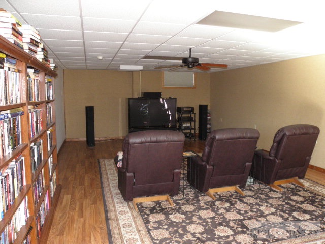 275 Helton Creek Road Lansing, NC 28643 - Photo 5 of 16 Gallery Image 5