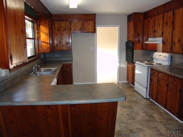 4639 Santa Rosa Drive Pace, FL 32571 - Photo 11 of 32 Gallery Image 11
