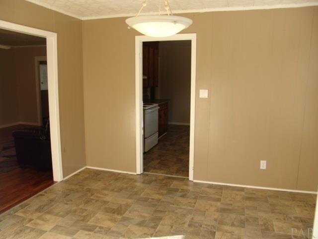 4639 Santa Rosa Drive Pace, FL 32571 - Photo 8 of 32 Gallery Image 8
