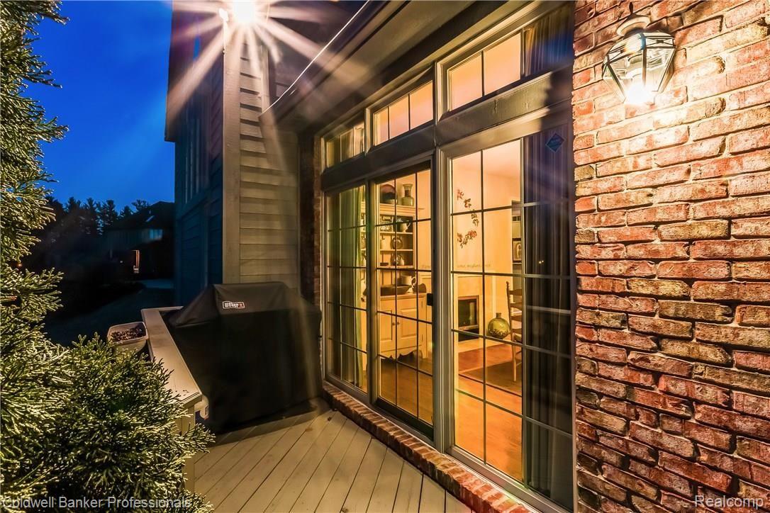 1391 Pebble Ridge Drive Rochester, MI 48307 - Photo 80 of 99 083-Twilight_Deck-3733639-large.jpg