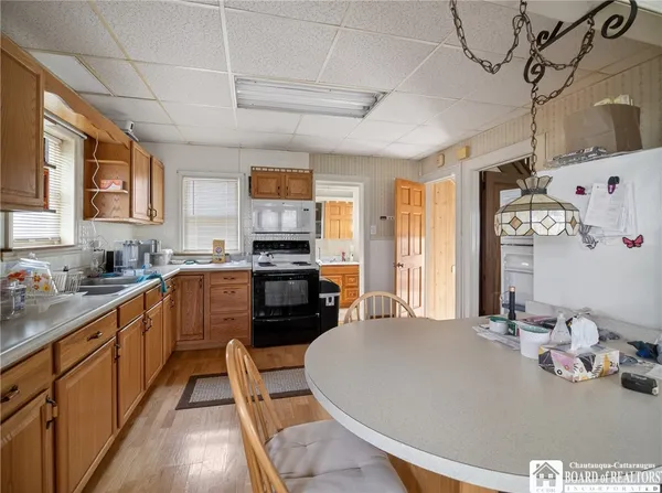 $114,900 | 117 Camp Street, Jamestown, NY 14701