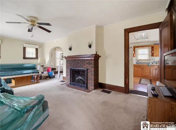 $114,900 | 117 Camp Street, Jamestown, NY 14701