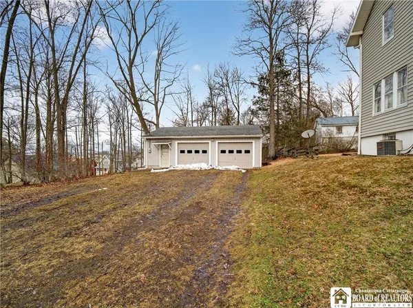 $114,900 | 117 Camp Street, Jamestown, NY 14701