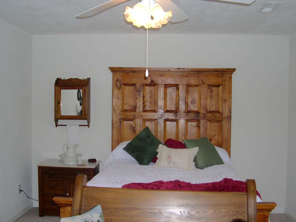 1770 Meadows Road Vinton, VA 24179 - Photo 20 of 37 a bedroom with a bed and a table