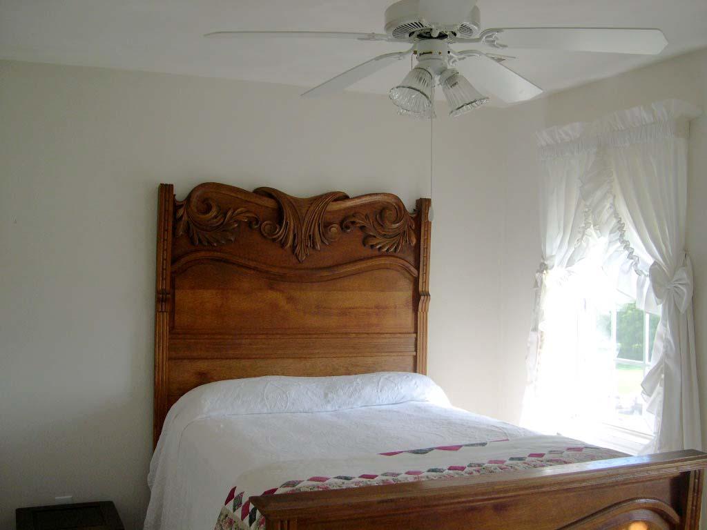 1770 Meadows Road Vinton, VA 24179 - Photo 26 of 37 a room with a bed and a window