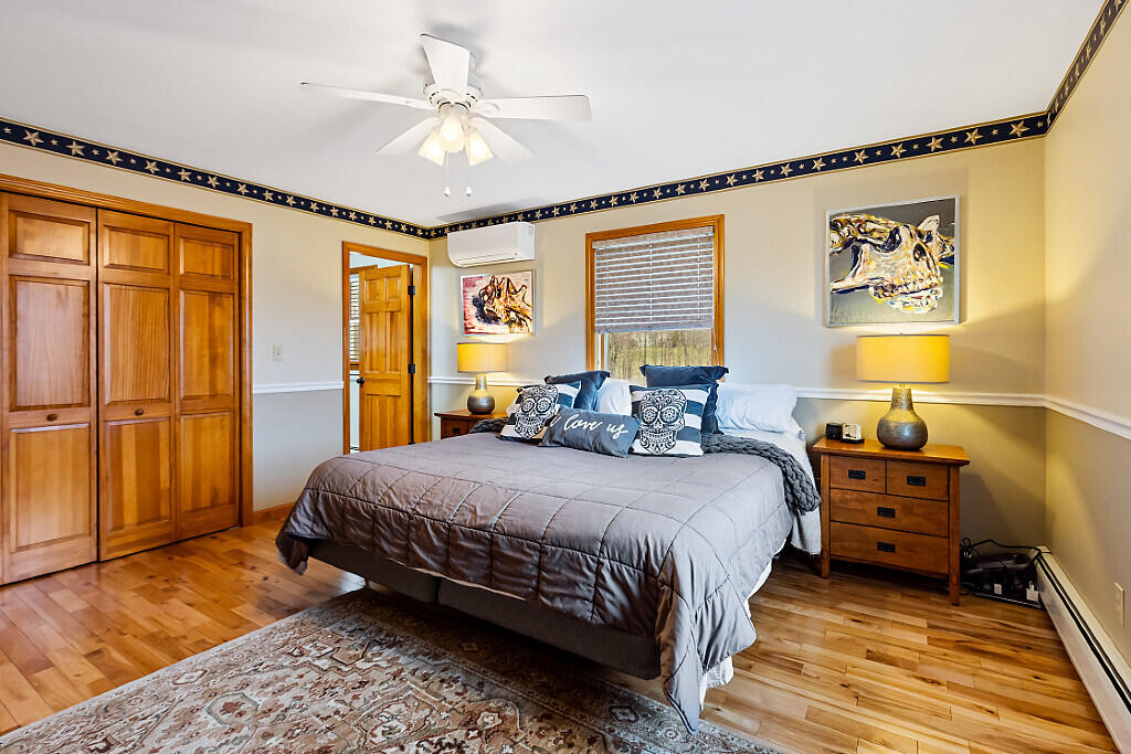 52 Alfalfa Road Sidney, ME 04330 - Photo 22 of 36 Bedroom 1