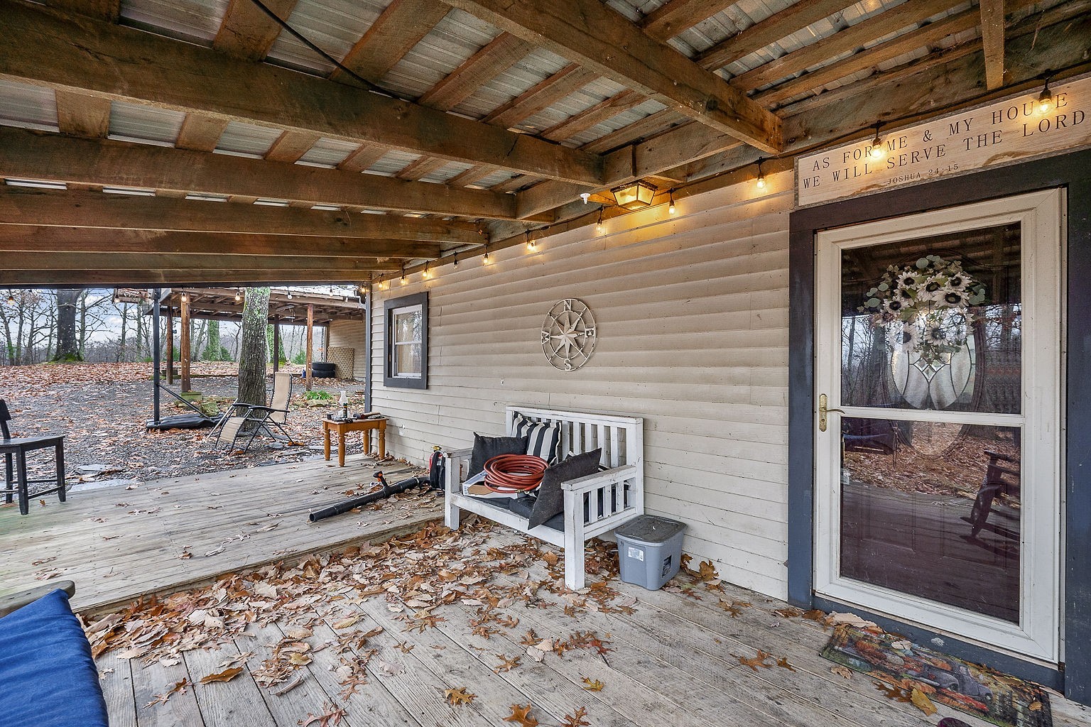 394 Dale Ridge Road Dowelltown, TN 37059 - Photo 4 of 32 a outdoor space with lots of furniture and shower