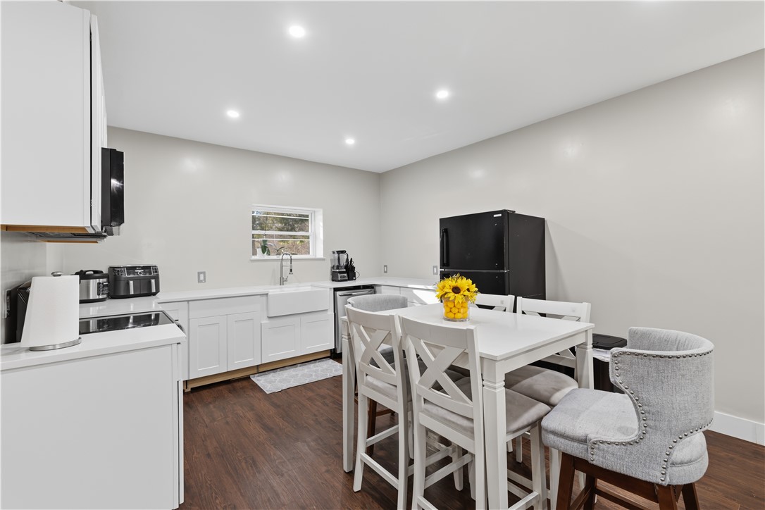 270 Brayton Road Tiverton, RI 02878 - Photo 18 of 26