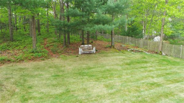8 Robbins Road Foxboro, MA 02035 - Photo 4 of 30 Gallery Image 4